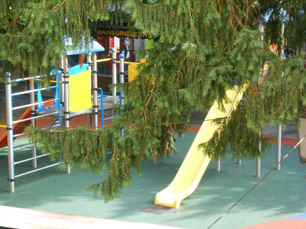 Hospedaje Torreon Onís Exteriér fotografie
